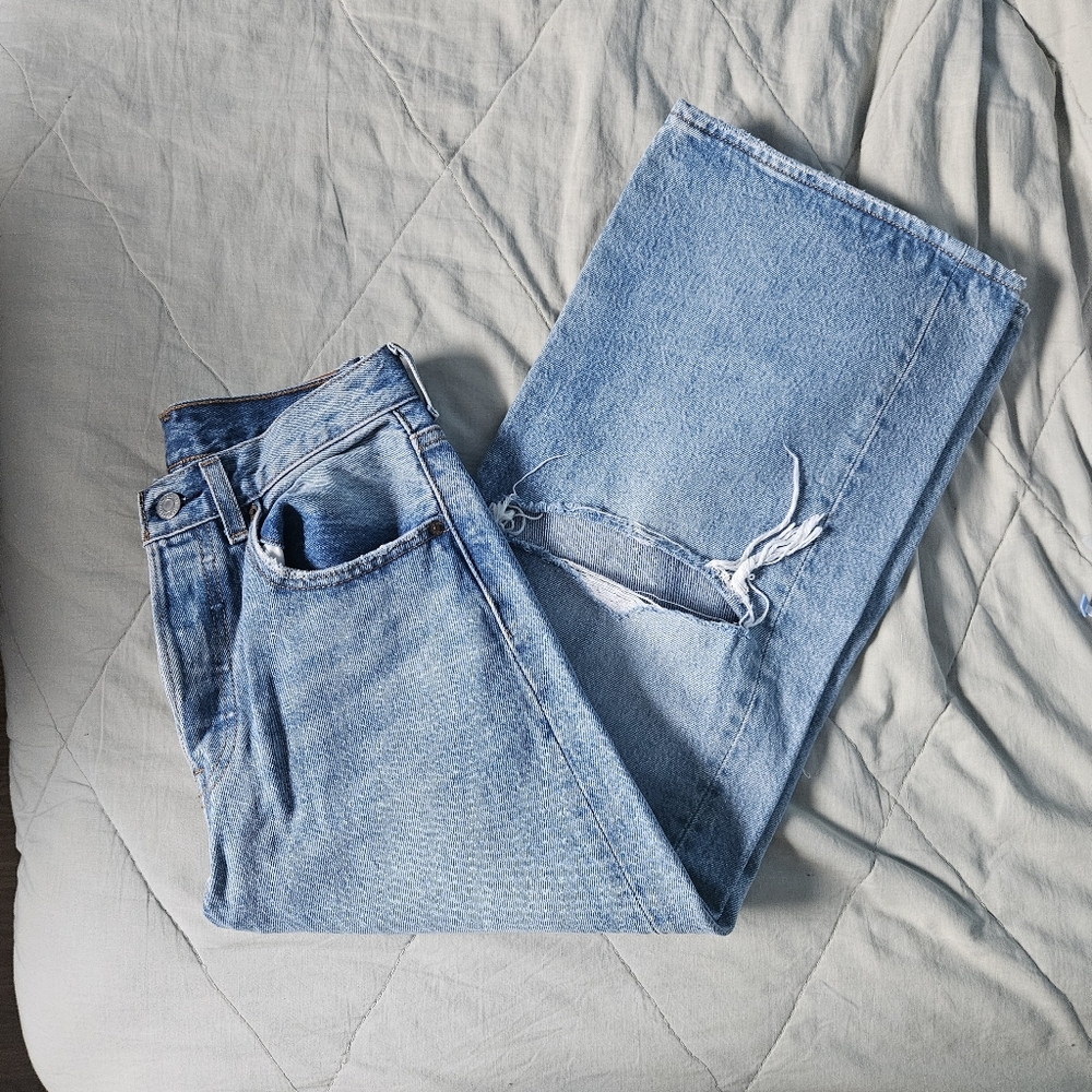 LEVI's Busted Knee Distressed Blue Denim Jeans Red Tab W24 100% Cotton